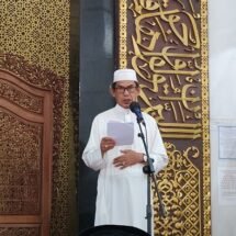 Salat Idulfitri di Masjid Al – Akbar, Wabup Balangan Ajak Masyarakat Tingkatkan Amal Ibadah