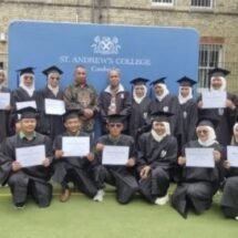 Tenaga Pendidik Bahasa Inggris Balangan Dilatih Program Pentas Trainer Cantik