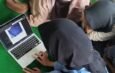 Dapat Dukungan Pemdes, ULM Dorong Regenerasi Perajin Tenun Pagatan di Desa Manurung