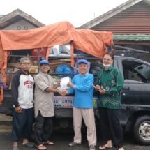 Jamaah Mesjid Al Ummah Pilah Sampah untuk Sedekah