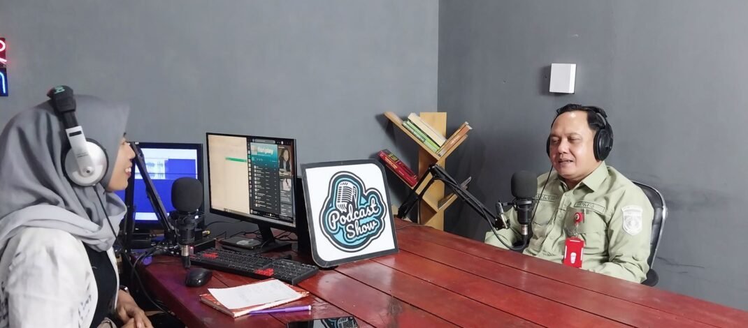 DKP3 Balangan Gunakan Radio untuk Sosialisasi Lewat Program “Cerita Tani”