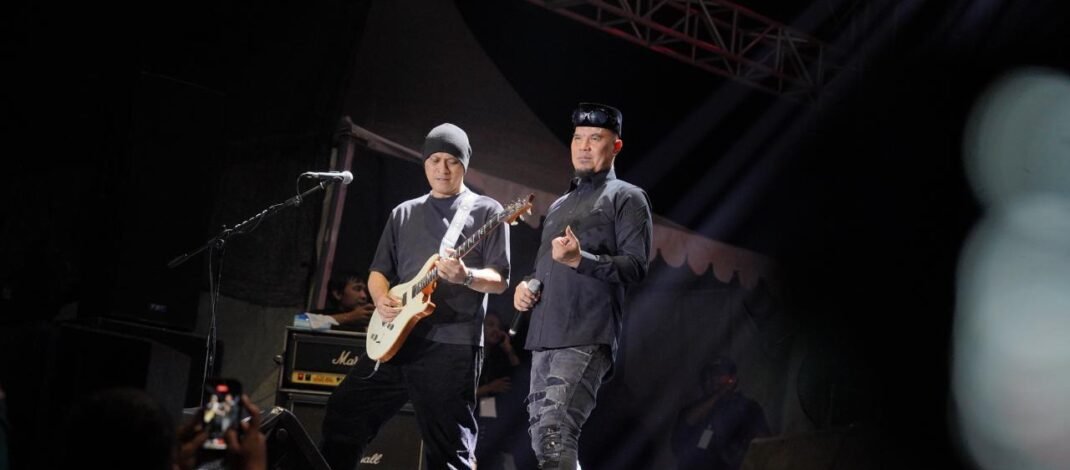 Dewa 19 Sukses Guncang Malam Pesta Rakyat HUT ke -23 Balangan