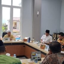 Gelar Rapat Kesiapan Pemberangkatan Haji, DPRD HSUTekankan Fungsi Pengawasan dan Pelayanan Optimal